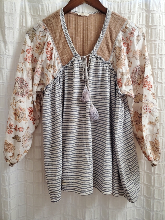 Tops - Striped Peasant Tunic with Floral Sleeves in Cream and Tan